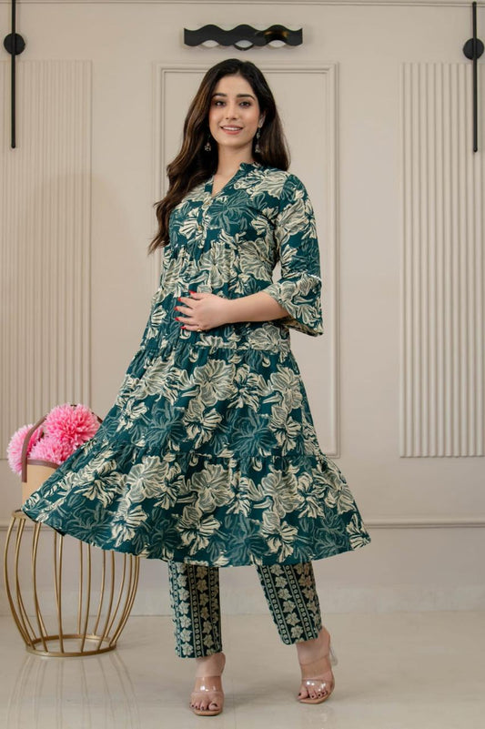 Ayunaa Maternity Kurta Pant Set
