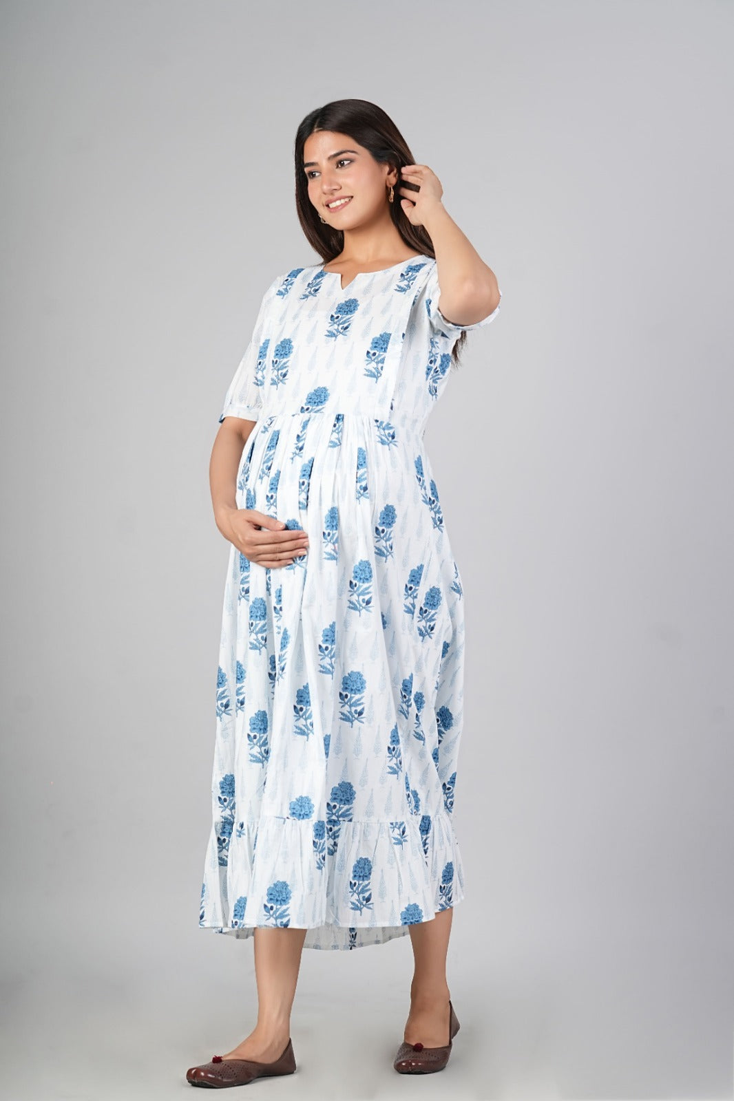 Ayunaa Cotton long style feeding gown