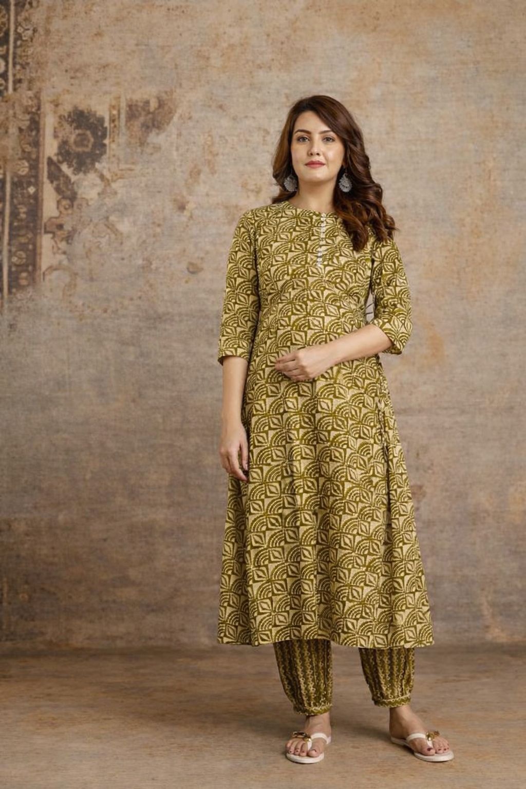 Ayunaa Maternity Kurta Pant Set