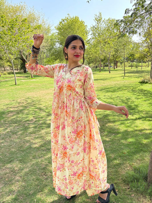 Ayunaa Maternity Kurta Pant Dupatta Set (3pc)