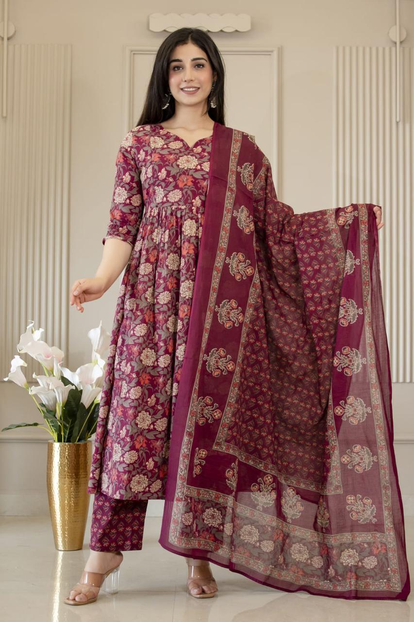 Ayunaa Maternity Kurta Pant Dupatta Set (3pc)