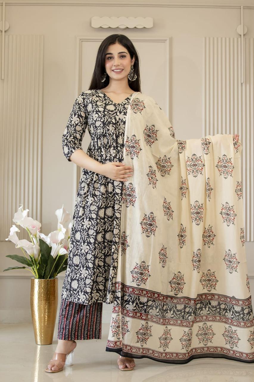 Ayunaa Maternity Kurta Pant Dupatta Set (3pc)