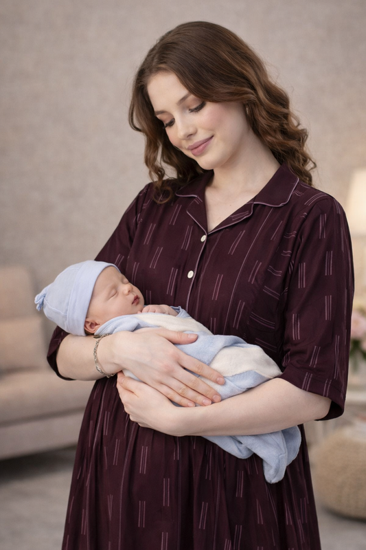 Soft malmal cotton feeding & maternity gown 🤍